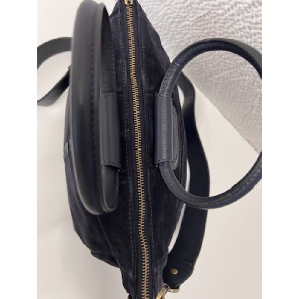 Hobo Sheila Medium Satchel in Navy Suede - Picture 4 of 7